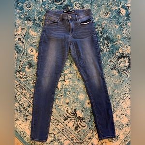 Express Mid Rise Jeans